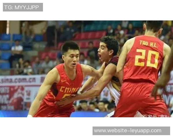 姚明大郅阿联早期NBA生涯对比杨瀚森的成长与成熟之路分析